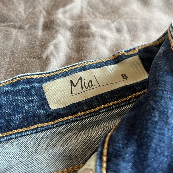 Denim shorts - Picture 2 of 3